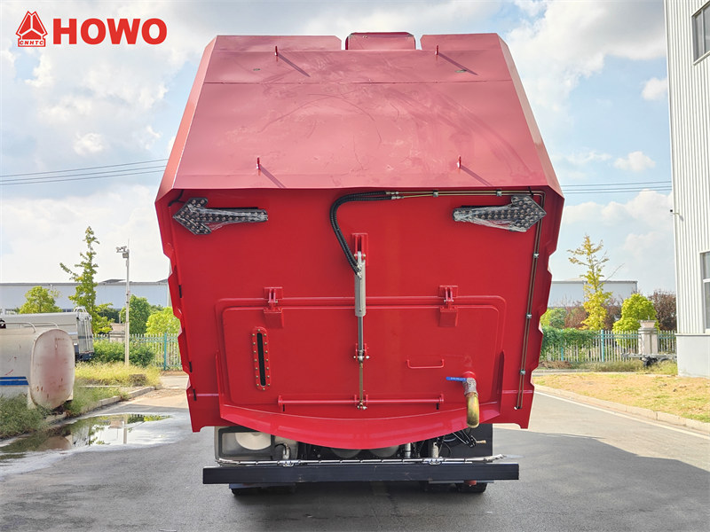 HOWO sweeper truck water tanker body kit