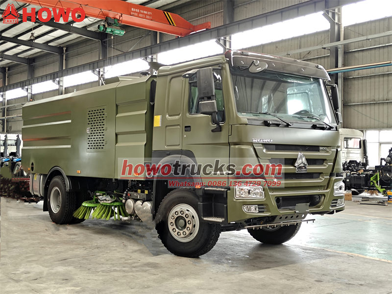 HOWO heavy road sweeper truck