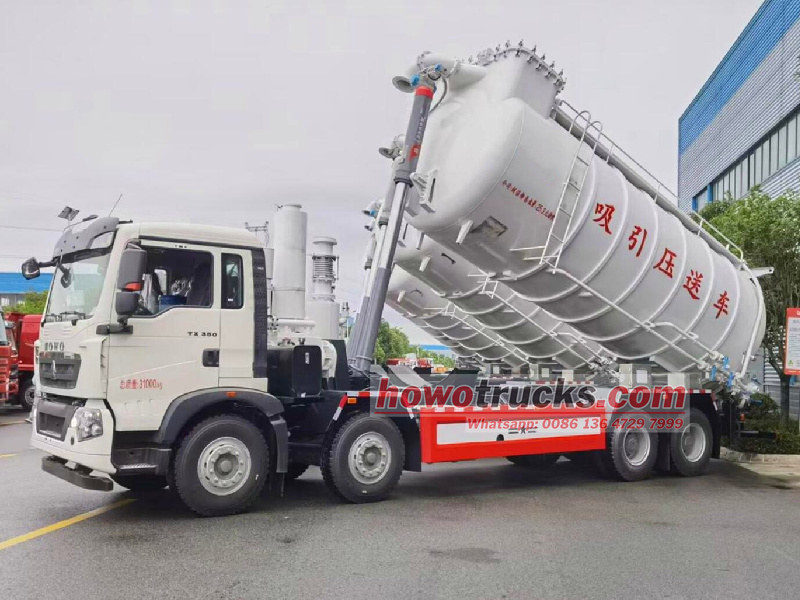 HOWO sand vacuum suction truck