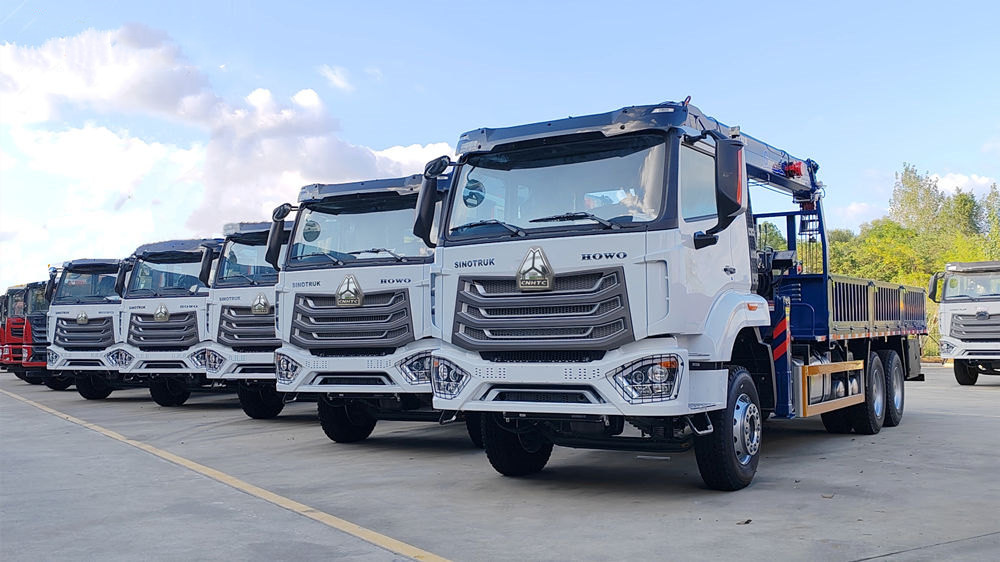 5 yunit ng HOWO truck mounted cranes ang naihatid sa Angola