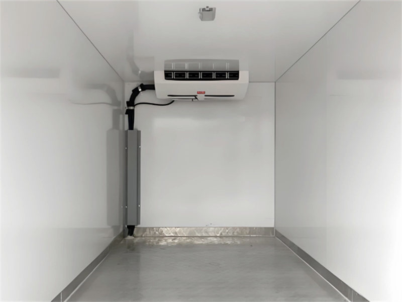 Howo freezer van truck