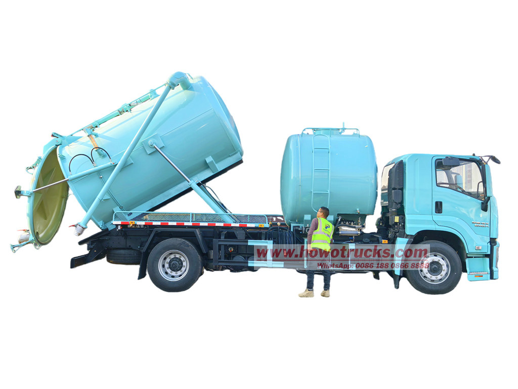 HOWO NX 15000L sewage jetting truck double tanker design and advantages