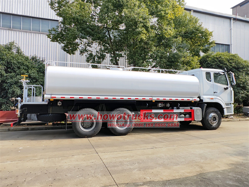 HOWO 6X4 20 CBM bulk water carrier truck