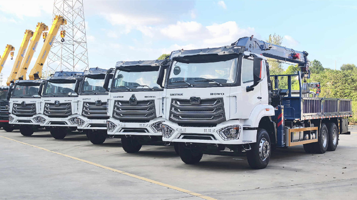 5 yunit ng HOWO truck mounted cranes ang naihatid sa Angola